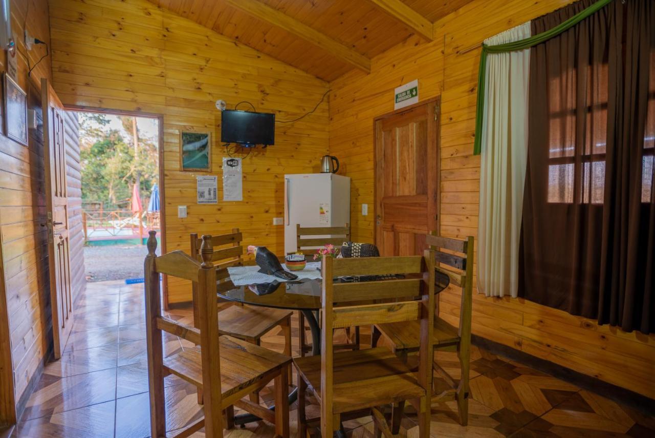 Cabanas La Quinta Пуерто-Іґуасу Екстер'єр фото